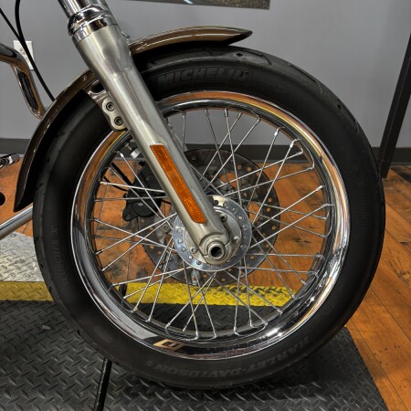 2013 Harley-Davidson® Super Glide® Custom BRONZE/ANN BLK W/ PINSTRIPE thumb 2