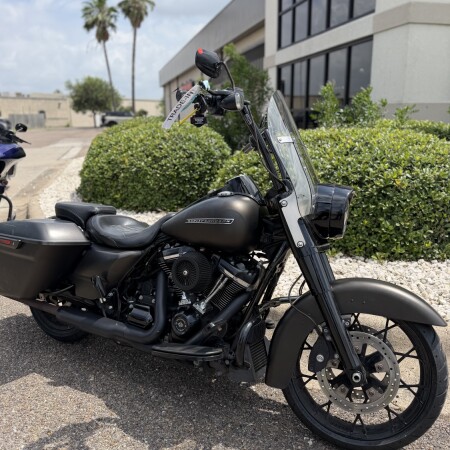 2020 Harley-Davidson® Road King® Special RVR RCK GRY DNM thumb 3