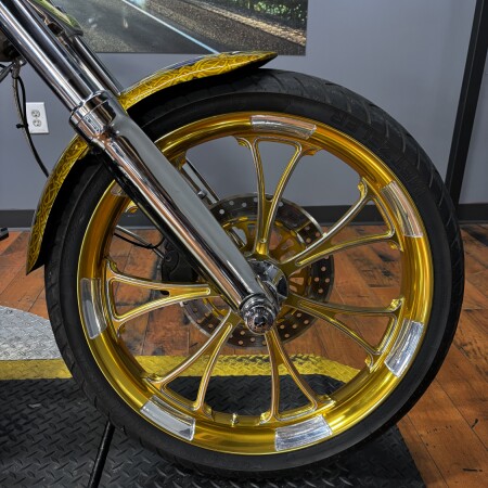 2014 Harley-Davidson® Breakout® BLACK/GOLD thumb 2