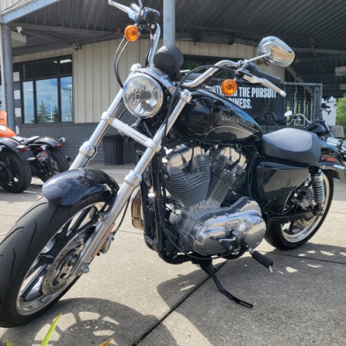 2015 Harley-Davidson® 883 Roadster Vivid Black thumb 1