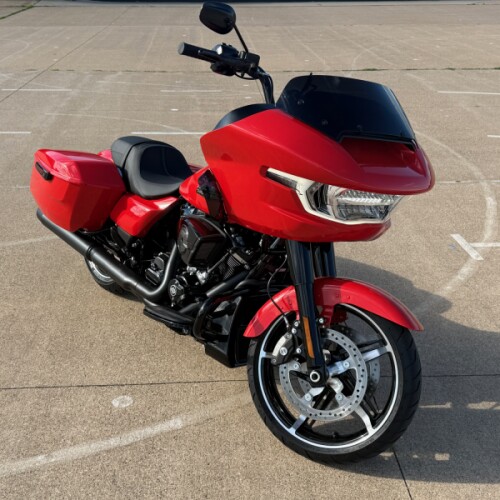 2026 Harley-Davidson® Road Glide® Blood Orange Black Trim thumb 3