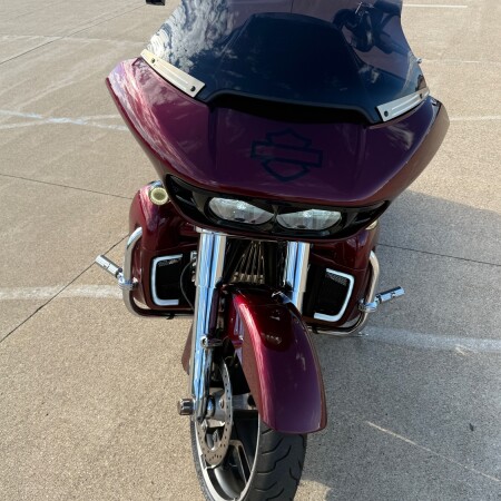 2015 Harley-Davidson® Road Glide® Mysterious Red Sunglo thumb 2