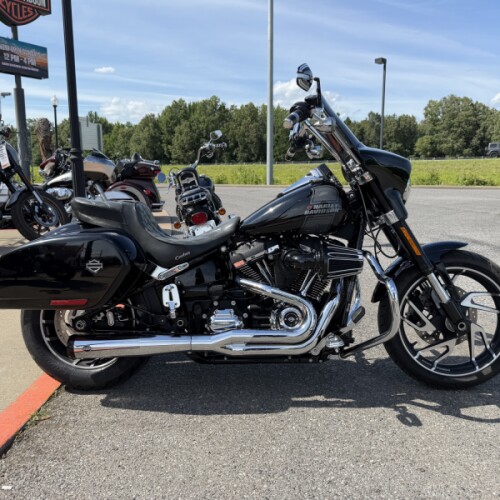 2021 Harley-Davidson® Sport Glide® Vivid Black Deluxe thumb 2