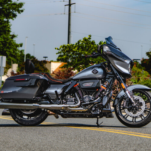 FLHXSE 2025 CVO™ Street Glide™ thumb 1