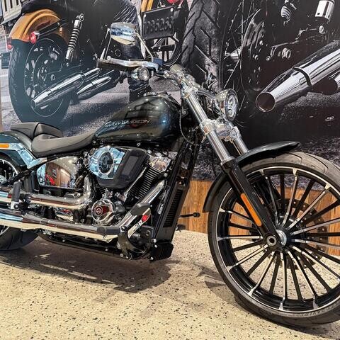 Harley-Davidson MY26 Harley-Davidson Softail Breakout 117 w/ABS (FXBR) 2 thumb 3