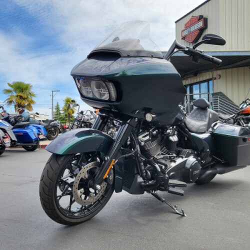 2021 Harley-Davidson® Road Glide® Special Snake Venom - Black Finish thumb 3