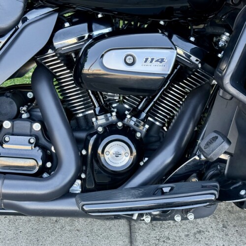 FLTRK 2022 Road Glide® Limited thumb 1