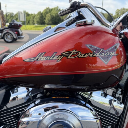 2013 Harley-Davidson® Road King® Two-Tone Candy Orange/Beer Bottle thumb 0