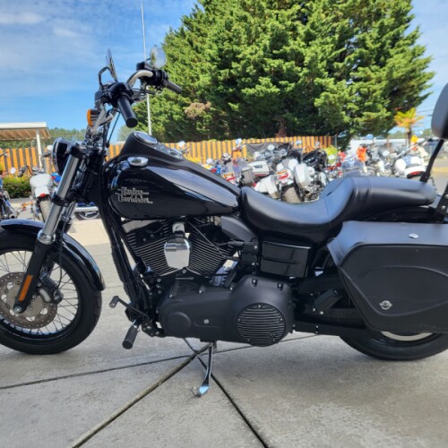 2016 Harley-Davidson® Street Bob® FXDB thumb 2