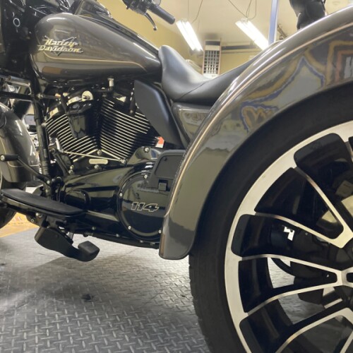 2023 Harley-Davidson® Road Glide® 3 Gray Haze - Black Finish FLTRT thumb 1
