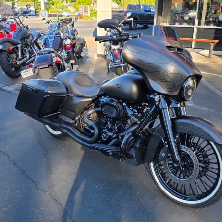 2020 Harley-Davidson® Street Glide® Special River Rock Gray Denim thumb 3
