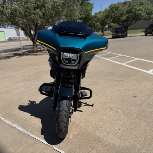2026 Harley-Davidson® Street Glide® Teal Thunder / Vivid Black Black Trim thumb 1