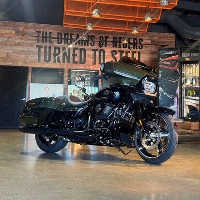 Harley-Davidson® Street Glide® 2025 FLHX thumb 3