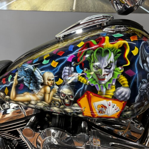 2014 Harley-Davidson® Breakout® BLACK/GOLD thumb 3