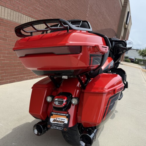 2026 Harley-Davidson® CVO Street Glide Limited Citrus Heat CVO Tri-Tone thumb 0