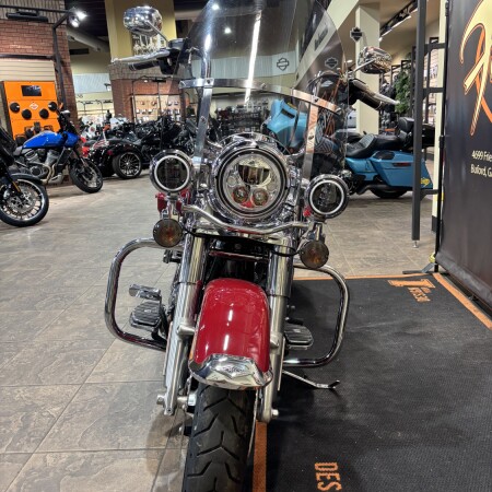 2021 Harley-Davidson® Road King® BILLIARD RED thumb 1