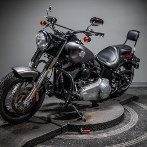2015 Softail Slim® (FLS) thumb 2