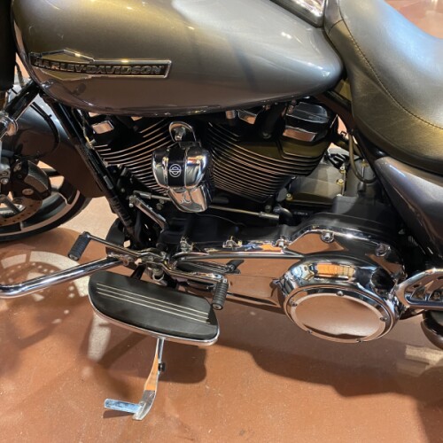 FLTRX 2021 Road Glide® thumb 0