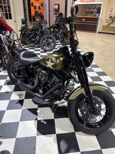 FLSS 2016 Softail Slim® S