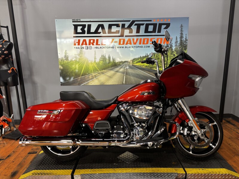 2024 Harley-Davidson® Road Glide® WHISKEY FIRE