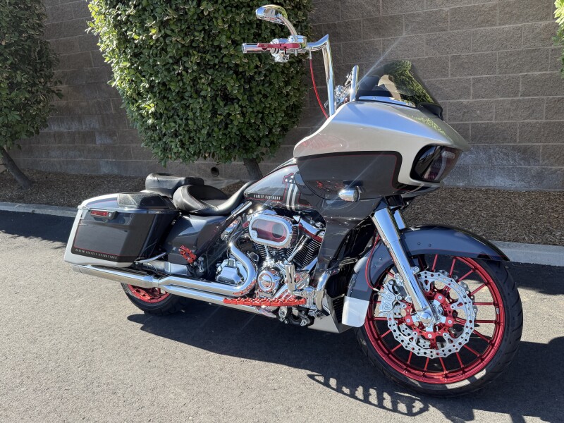 FLTRXSE 2019 CVO™ Road Glide®