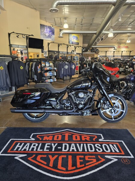 2026 Harley-Davidson® Street Glide® 