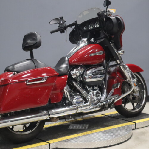 2021 Harley-Davidson<sup>®</sup> Street Glide<sup>®</sup> FLHX thumb 1