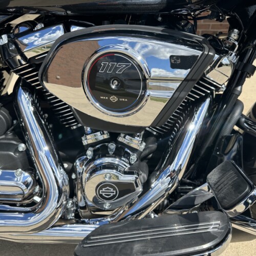 2026 Harley-Davidson Road Glide FLTRX Liberty Edition thumb 2