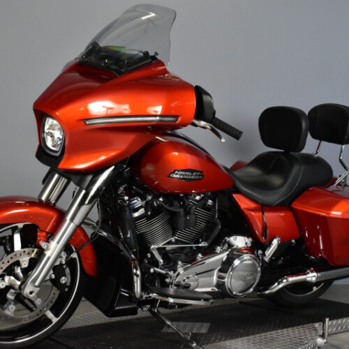 2024 Harley-Davidson® Street Glide® FLHX thumb 0