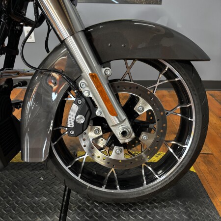 2023 Harley-Davidson® Road Glide® Special GRAY HAZE thumb 1