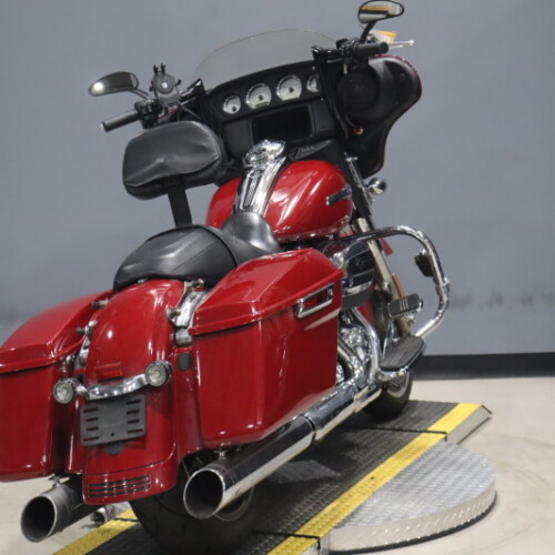 2021 Harley-Davidson<sup>®</sup> Street Glide<sup>®</sup> FLHX thumb 0