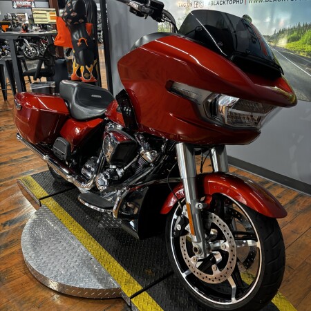2024 Harley-Davidson® Road Glide® WHISKEY FIRE thumb 0