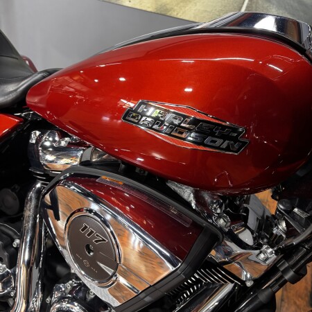 2024 Harley-Davidson® Road Glide® WHISKEY FIRE thumb 3