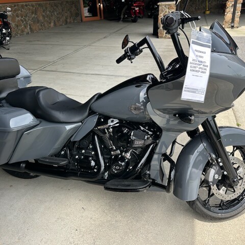 Used 2022 Harley-Davidson Road Glide Special for Sale in Sarasota, FL thumb 2
