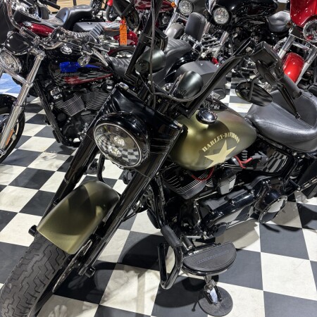 FLSS 2016 Softail Slim® S thumb 3