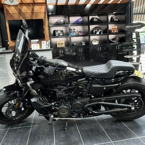  2024 Harley-Davidson® Sportster™ S thumb 3