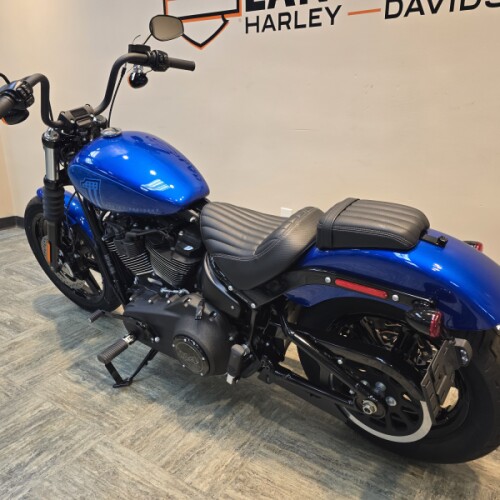 2024 Harley-Davidson® Street Bob® 114 Blue Burst  FXBBS thumb 0