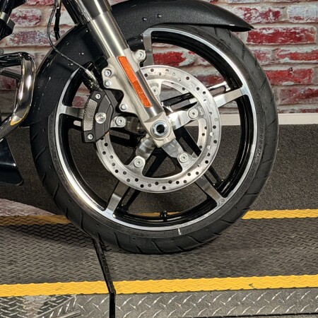 FLTRX 2026 Road Glide® thumb 1
