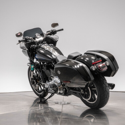 2026 Harley-Davidson FXLRST Softail Low Rider ST in Vivid Black with Chrome Trim thumb 0