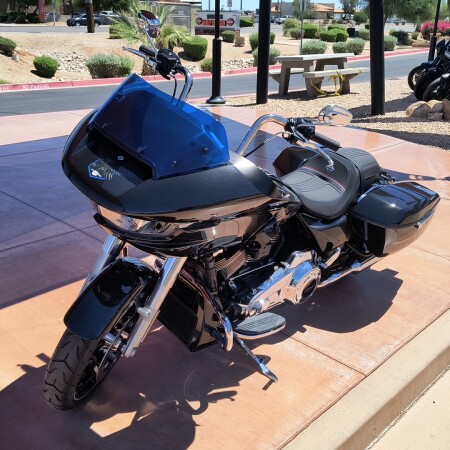 FLTRX 2026 Road Glide® thumb 1