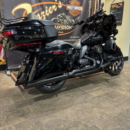 2020 Harley-Davidson® Ultra Limited BLACK thumb 1