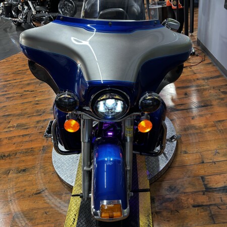 2009 Harley-Davidson® Electra Glide® Ultra Classic® FLM BLUE/PEWTER thumb 0