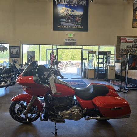 2026 Harley-Davidson® Road Glide®  thumb 0