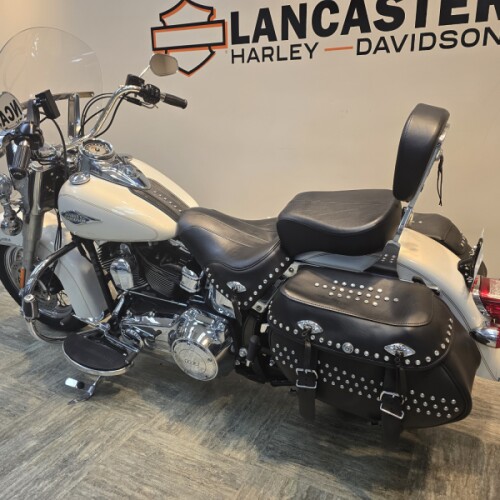 2014 Harley-Davidson® Heritage Softail® Classic Morocco Gold Pearl FLSTC thumb 0