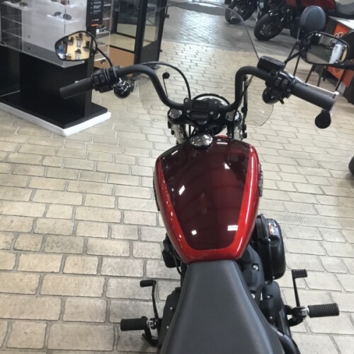2019 Harley-Davidson® Street Bob® Wicked Red/Twisted Cherry thumb 0