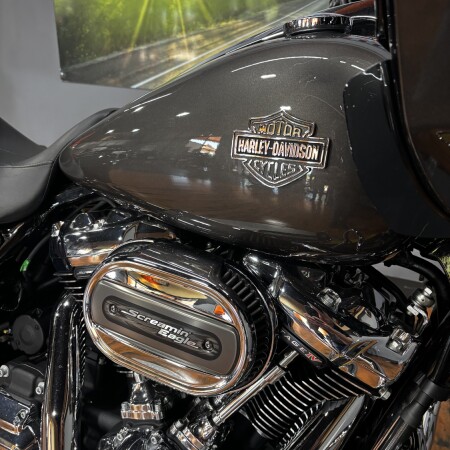 2023 Harley-Davidson® Road Glide® Special GRAY HAZE thumb 3