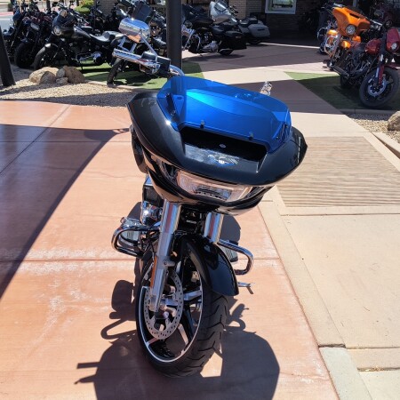 FLTRX 2026 Road Glide® thumb 2