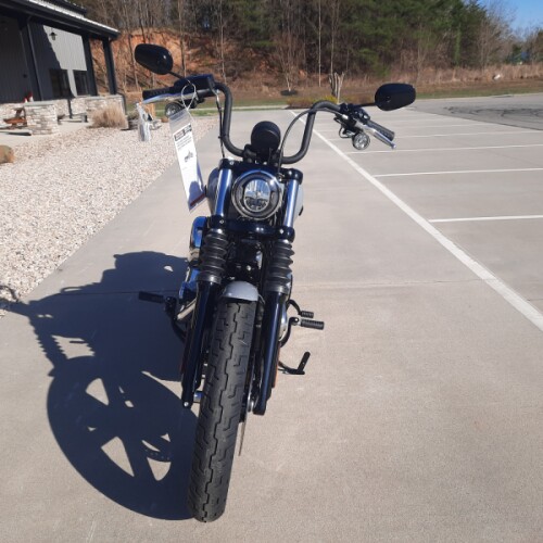 2026 Harley-Davidson® CVO Street Glide 3 Limited thumb 2