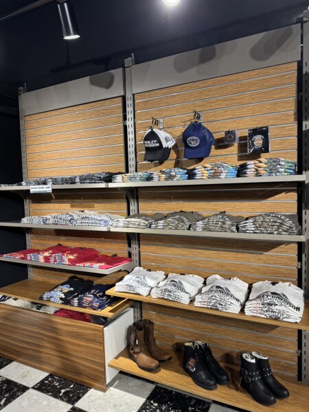 ❤️‍🔥Shinjuku original T-shirts and caps have arrived!❤️‍🔥