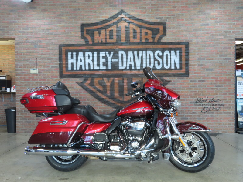 2018 Harley-Davidson® Ultra Limited FLHTK